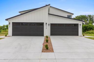 Main picture of 516 Paso Fino St