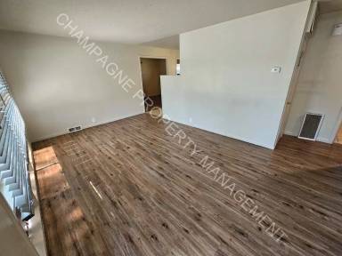 Main picture of 11216 Oakland Ave
