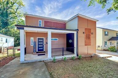 Main picture of 2016 Brewton Dr