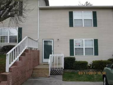 Main picture of 1700 Lone Oak Rd