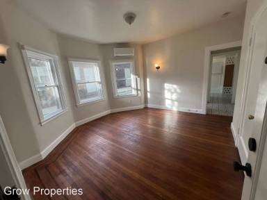 Main picture of 2423 L St