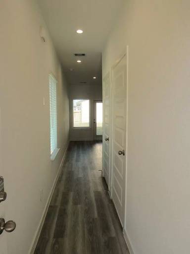 Main picture of 2807 Glengary River Way