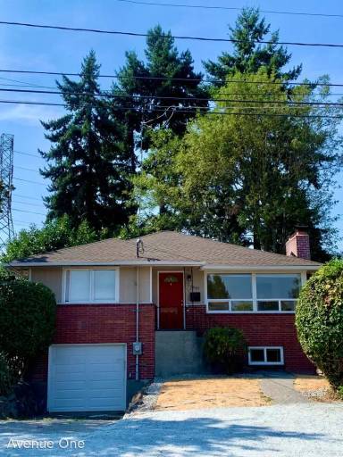 Main picture of 6047 31st Ave S