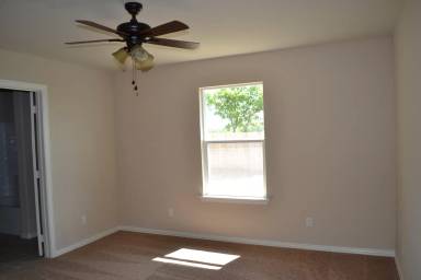 Main picture of 3013 N Hickory St