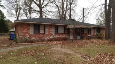 Main picture of 2112 Rokeby Ave