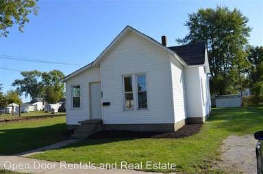 Main picture of 136 W Cherry St