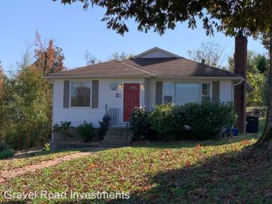 Main picture of 3331 6th St E