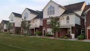 Main picture of 8429 Towne Center Cir S