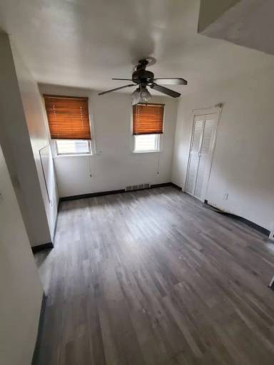 Main picture of 3515 W 50th St