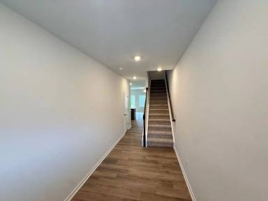 Main picture of 3009 Kingsfield Rd