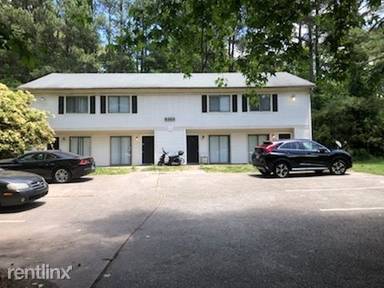 Main picture of 6369 Holcomb Way