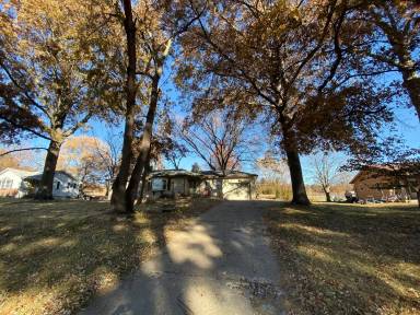 Main picture of 1818 High St
