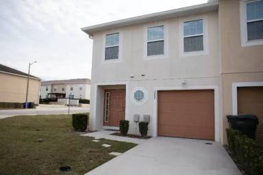 Main picture of 3810 Exeter Ln