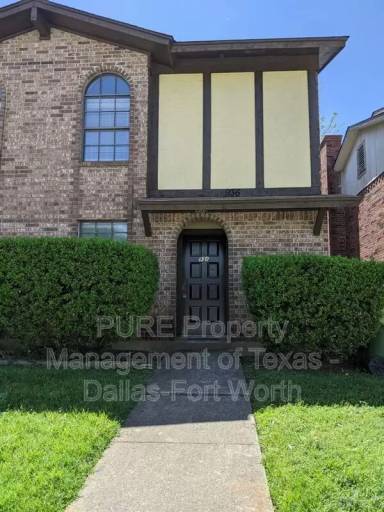 Main picture of 936 Southmoor Dr