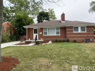 Main picture of 1573 Marian Ave
