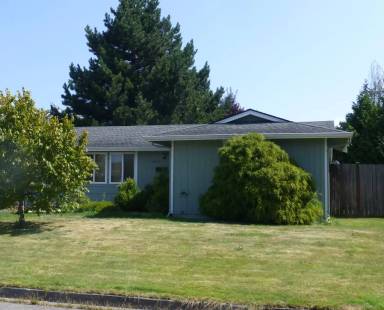 Main picture of 920 S 20th St