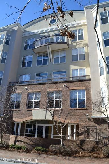 Main picture of Park Plaza Condos