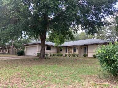 Main picture of 1449 W Evergreen Dr