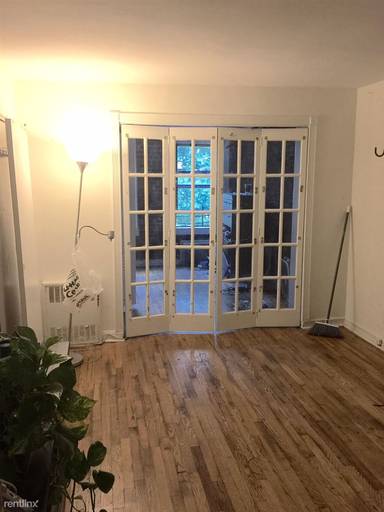 Main picture of 337 E 21st St