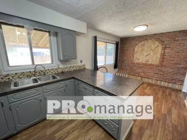 Main picture of 220 N Ladino Dr