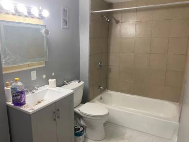Main picture of 296 Bowdoin St