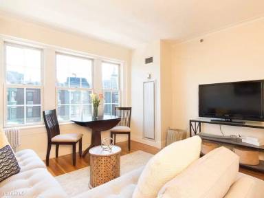 Main picture of 534 Beacon St