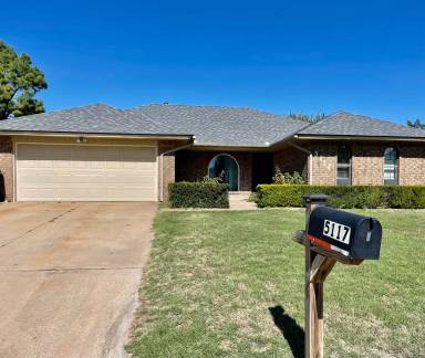 Main picture of 5117 SE 51st St