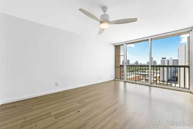 Main picture of 2630 Kapiolani Blvd
