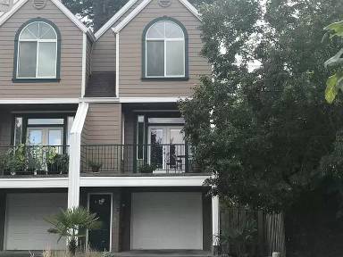 Main picture of 132 NE 147th Ave