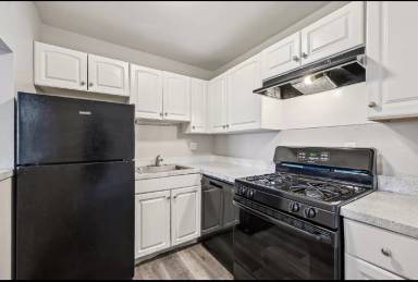 Main picture of The Flats on Tamarack