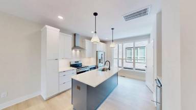 Main picture of 125 Verbena St