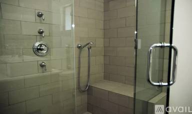 Main picture of 455 N Spaulding Ave