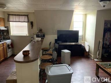 Main picture of 315 N Lime St