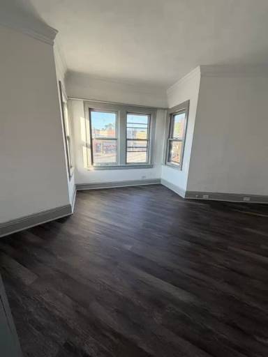 Main picture of 13375 Madison Ave