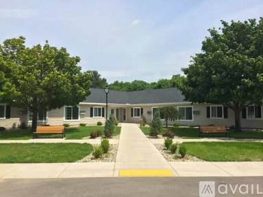 Main picture of Greenfield Manor Senior Apartments
