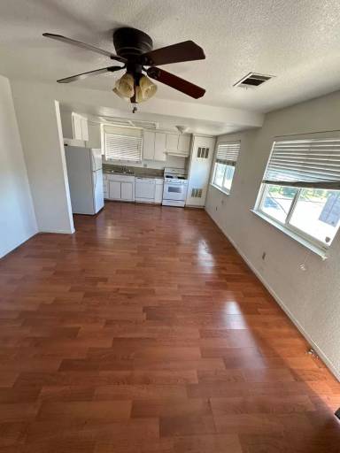 Main picture of 1903 Kelly Ave