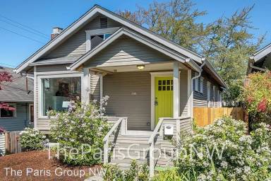 Main picture of 1106 NE 55th St