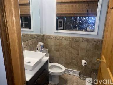Main picture of 1463 W 114th Pl