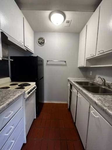 Main picture of 700 S 17th St