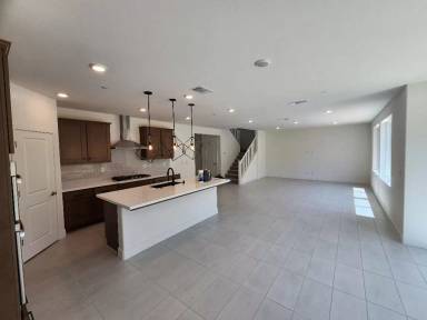 Main picture of 4032 Barbary Way
