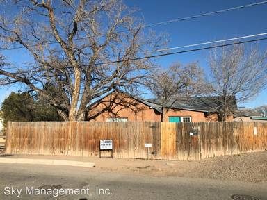 Main picture of 1310 Gabaldon Rd NW