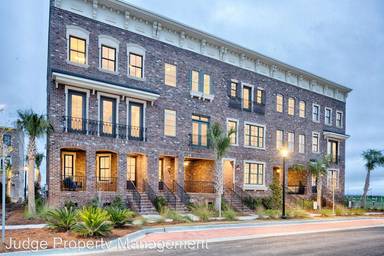 Main picture of 433 Port St