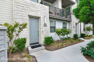 Main picture of 11045 Luminate Dr