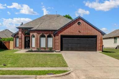 Main picture of 133 Sequoia Rd