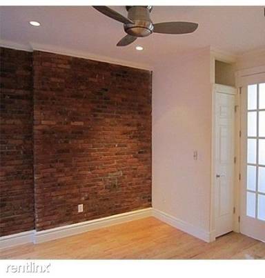 Main picture of 345 W 53rd St