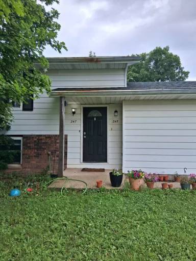 Main picture of 245 Egan St