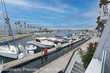 Main picture of 32 Montego Ct