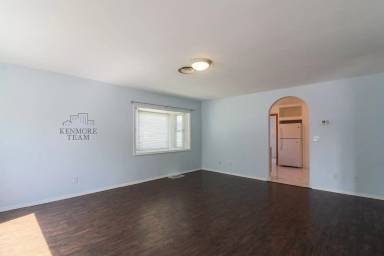 Main picture of 402 Abbot St