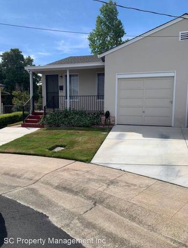 Main picture of 16 Garden Ln