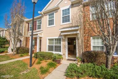 Main picture of 8095 Summerside Cir